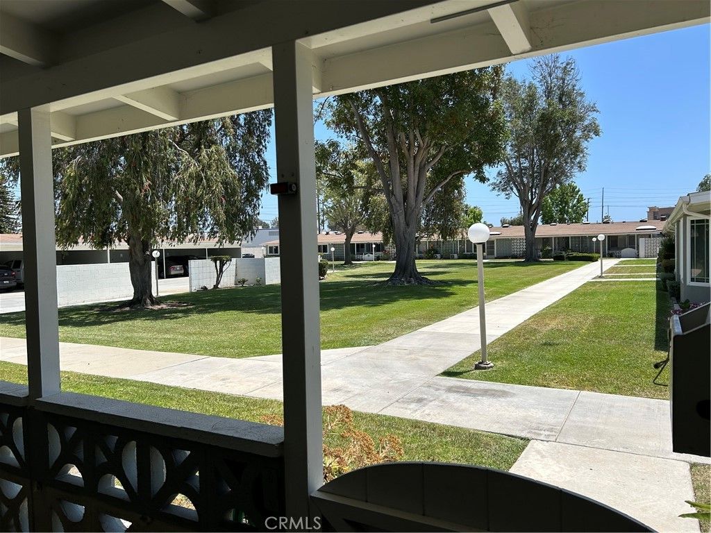 13881 Thunderbird 66H, Seal Beach, CA 90740