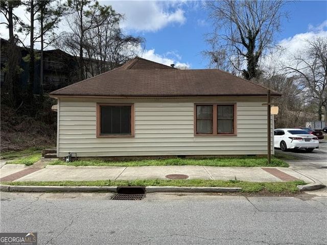 353 Campbell Hill Street NW, Marietta, GA 30060