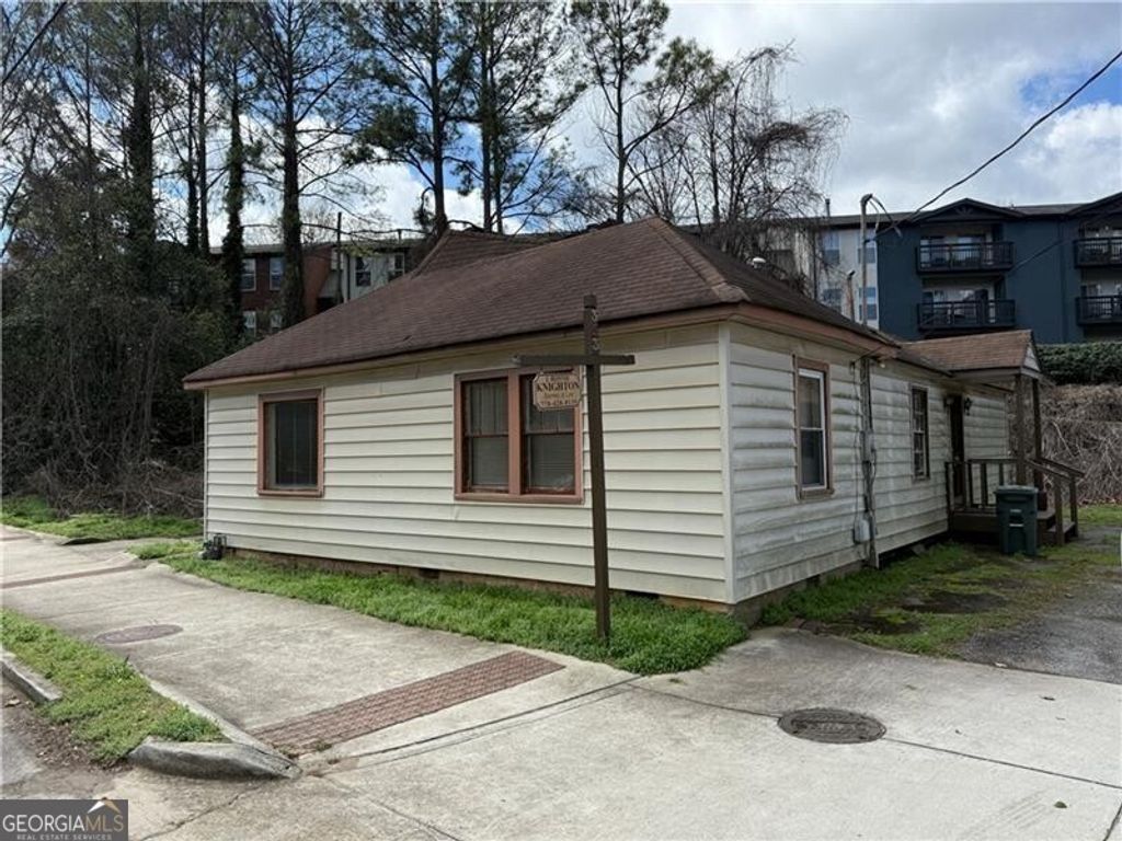 353 Campbell Hill Street NW, Marietta, GA 30060