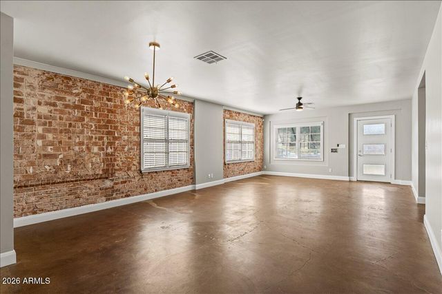 1701 N 16TH Avenue, Phoenix, AZ 85007