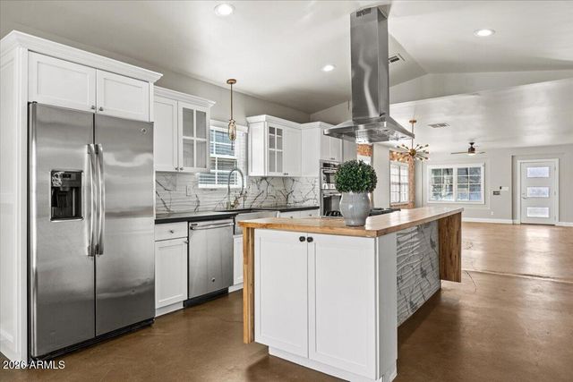 1701 N 16TH Avenue, Phoenix, AZ 85007