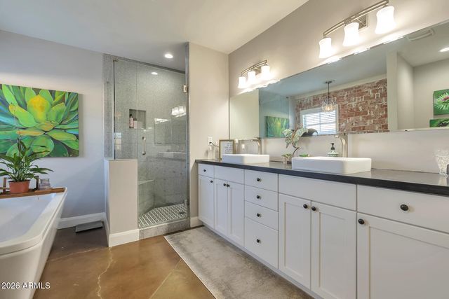 1701 N 16TH Avenue, Phoenix, AZ 85007