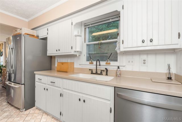 3925 RAY Drive, Montgomery, AL 36109
