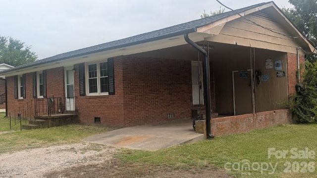 608 Catawba Street, Chester, SC 29706