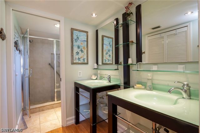 505 Lake Louise CIR 101, Naples, FL 34110