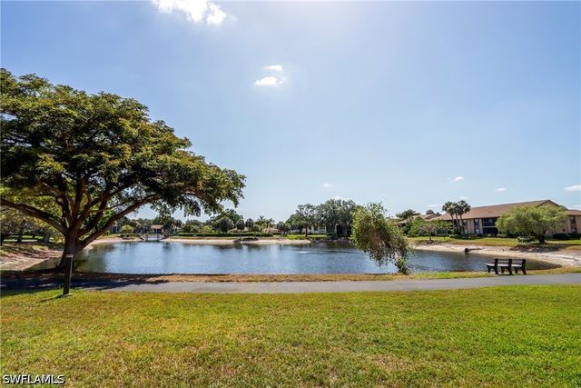 505 Lake Louise CIR 101, Naples, FL 34110