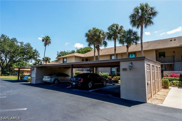 505 Lake Louise CIR 101, Naples, FL 34110