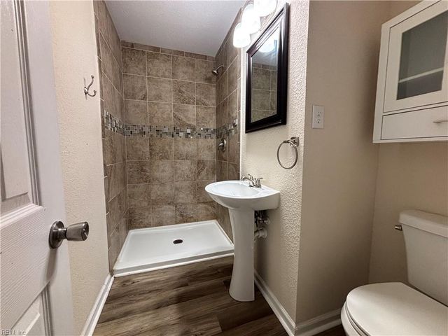 912 Oklahoma DR, Chesapeake, VA 23323