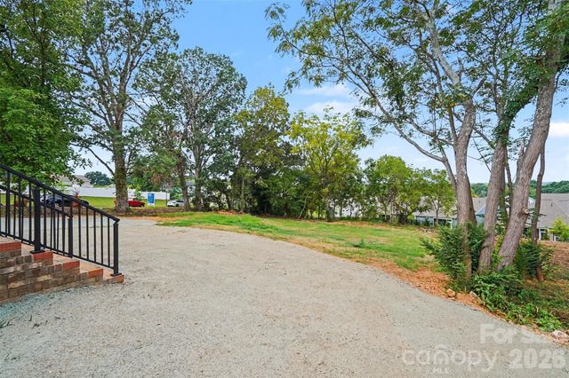2416 Waxhaw Indian Trail Road, Indian Trail, NC 28079