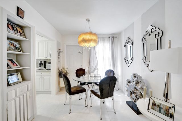 2732 NE 32 Street, Fort Lauderdale, FL 33306