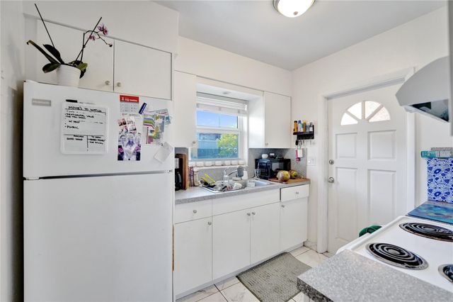 2732 NE 32 Street, Fort Lauderdale, FL 33306