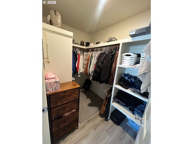 1610 19TH St, Florence, OR 97439