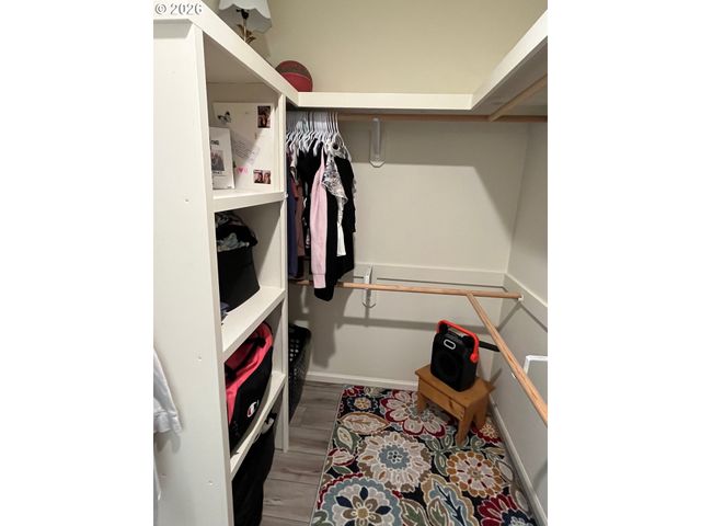 1610 19TH St, Florence, OR 97439