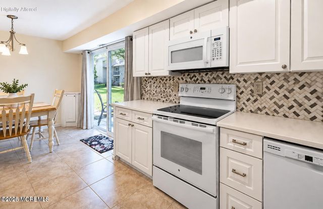 6 Minnesota Drive A, Matawan, NJ 07747
