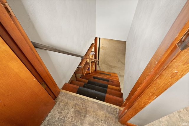 409 Wedgewood Drive, New Albany, IN 47150