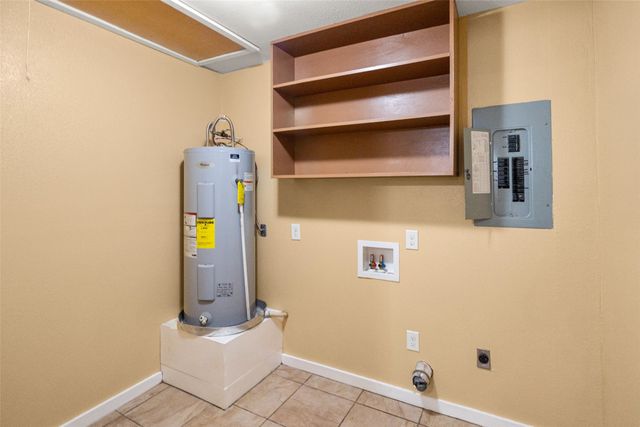 3620 Montgomery, Granbury, TX 76049