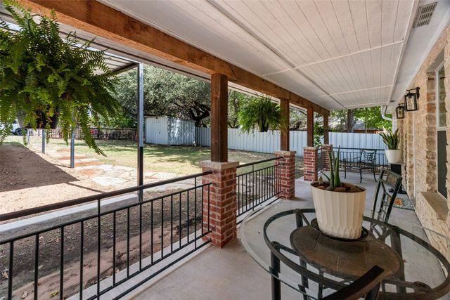 3620 Montgomery, Granbury, TX 76049