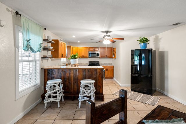 3620 Montgomery, Granbury, TX 76049