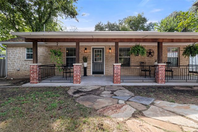 3620 Montgomery, Granbury, TX 76049