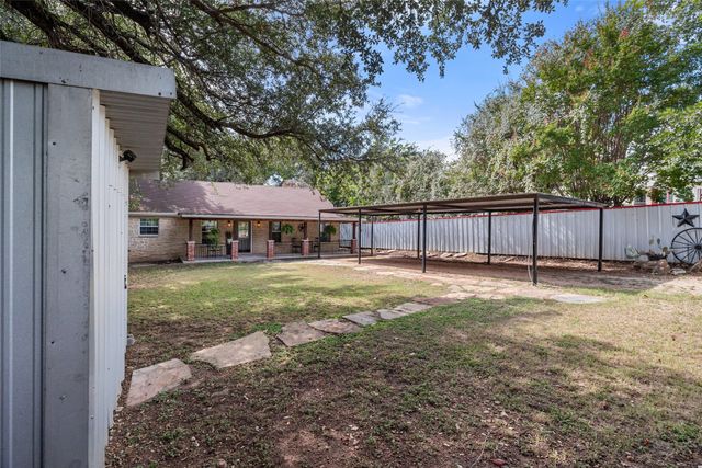 3620 Montgomery, Granbury, TX 76049