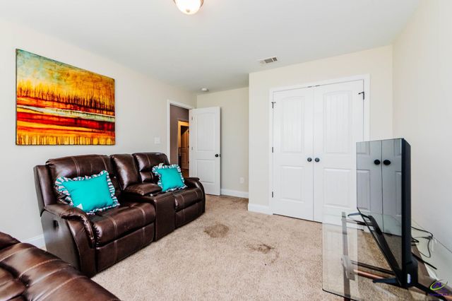 234 Creek Ridge Drive, Warner Robins, GA 31088