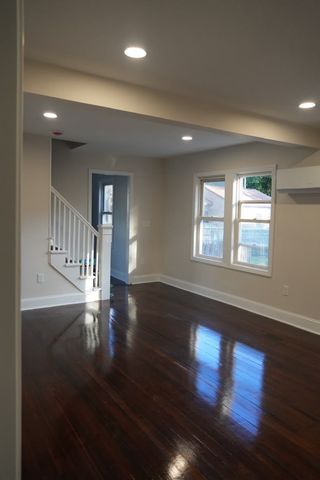 9 Vineland Avenue, East Providence, RI 02916