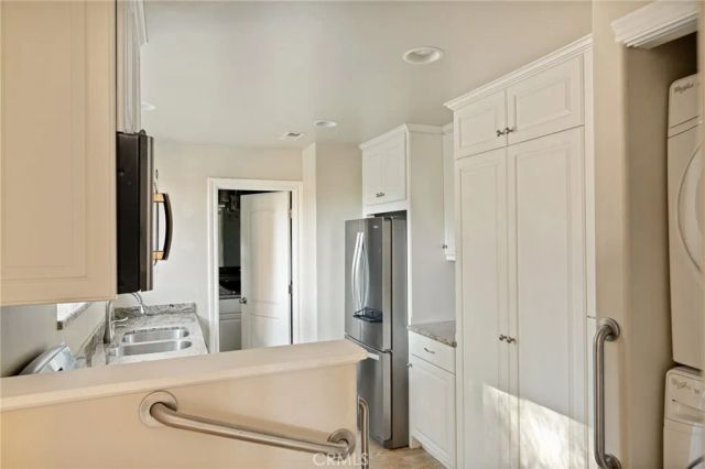 267 Pheasant Run, Lake Arrowhead, CA 92352