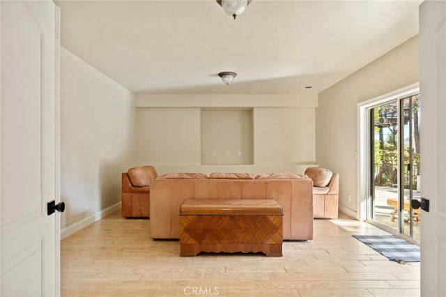 267 Pheasant Run, Lake Arrowhead, CA 92352