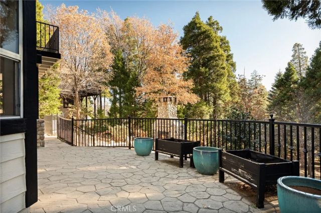 267 Pheasant Run, Lake Arrowhead, CA 92352