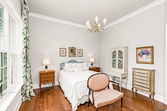 2010 Glasgow Ave, Baton Rouge, LA 70808