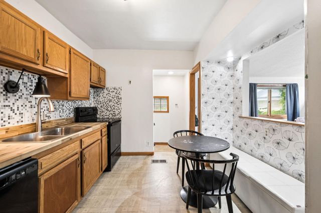 2241 E 57th Street, Minneapolis, MN 55417