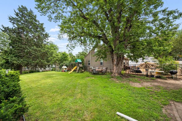 2241 E 57th Street, Minneapolis, MN 55417