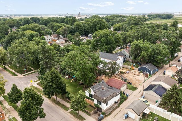 2241 E 57th Street, Minneapolis, MN 55417