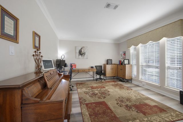 9510 Ashdown Forest Drive, Spring, TX 77379