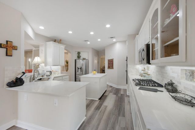 9510 Ashdown Forest Drive, Spring, TX 77379