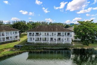 179 Cypress Point Drive 179, Palm Beach Gardens, FL 33418