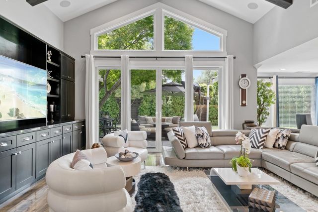 1052 Mcbain Avenue, Campbell, CA 95008