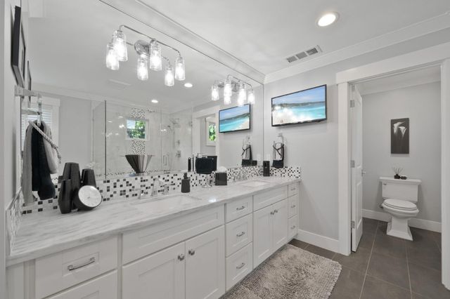 1052 Mcbain Avenue, Campbell, CA 95008