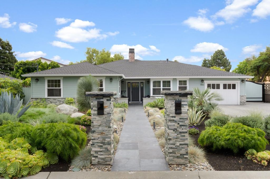 1052 Mcbain Avenue, Campbell, CA 95008