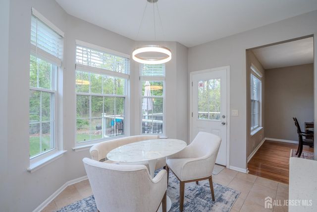 23 Huntley Way, Bridgewater, NJ 08807