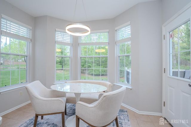 23 Huntley Way, Bridgewater, NJ 08807