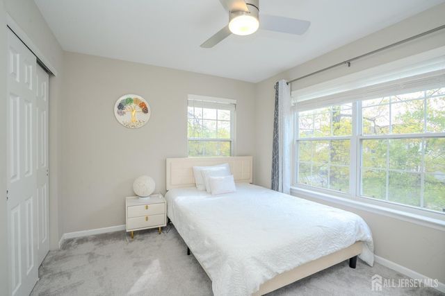 23 Huntley Way, Bridgewater, NJ 08807