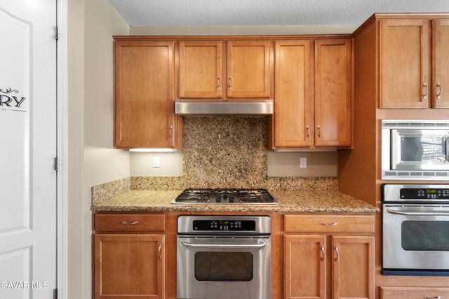 41530 Yew Street, Lancaster, CA 93536