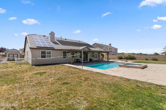 41530 Yew Street, Lancaster, CA 93536