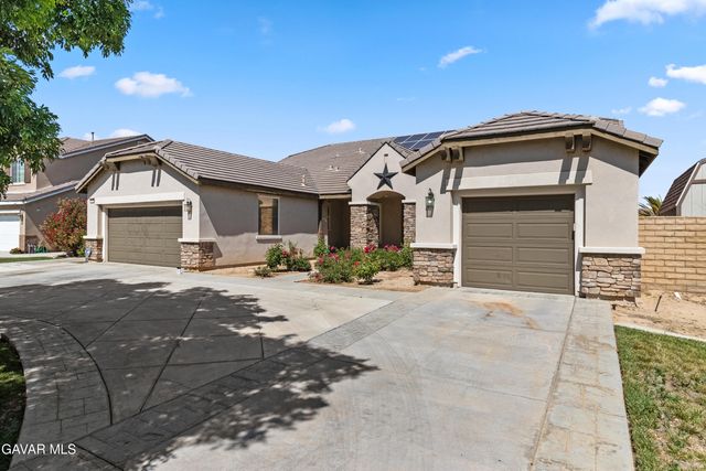41530 Yew Street, Lancaster, CA 93536