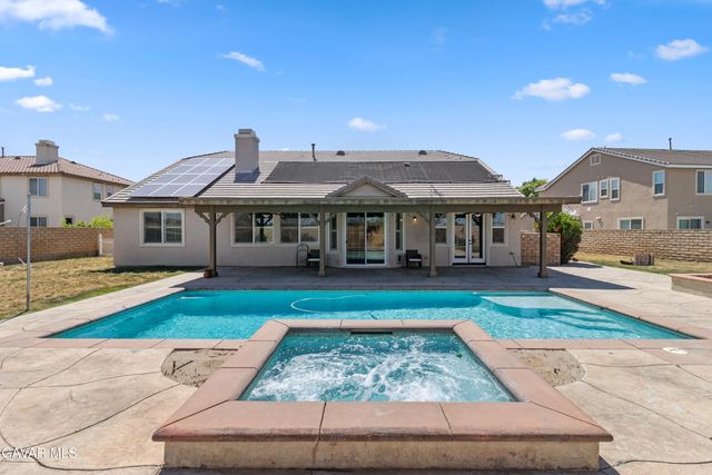 41530 Yew Street, Lancaster, CA 93536