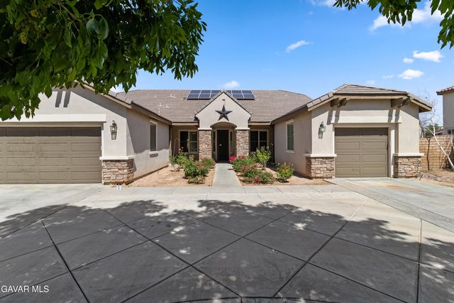 41530 Yew Street, Lancaster, CA 93536