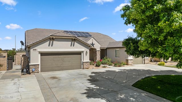 41530 Yew Street, Lancaster, CA 93536