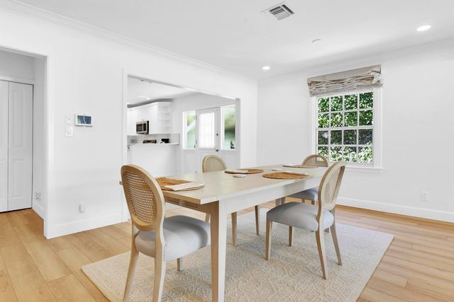 211 Miraflores Drive, Palm Beach, FL 33480