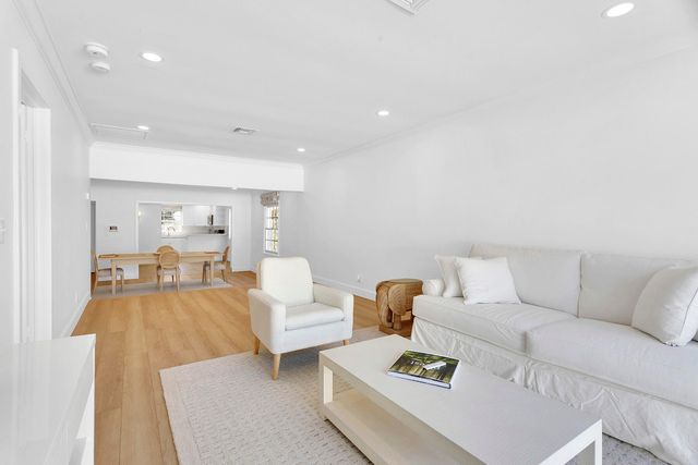 211 Miraflores Drive, Palm Beach, FL 33480